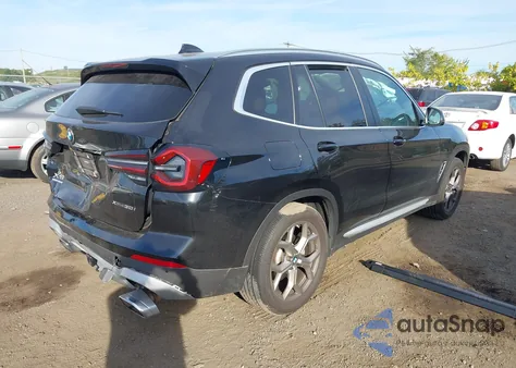 2022 BMW X3 xDrive30I z USA, uszkodzony, nr VIN 5UX53DP05N9M74053